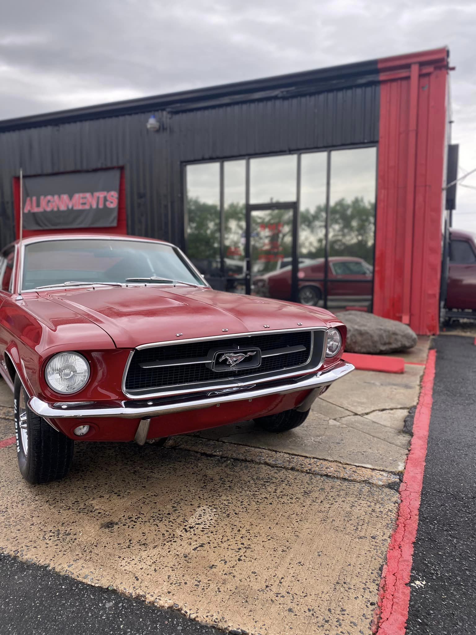 1967 Ford Mustang gallery photo 2