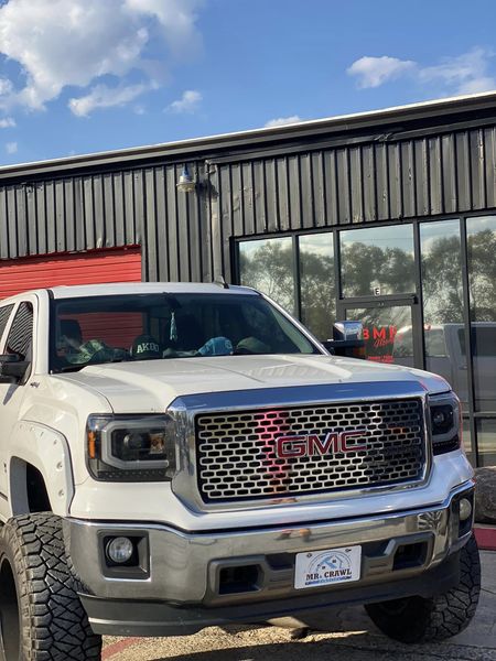 2015 Chevrolet 1500 4WD gallery photo 2