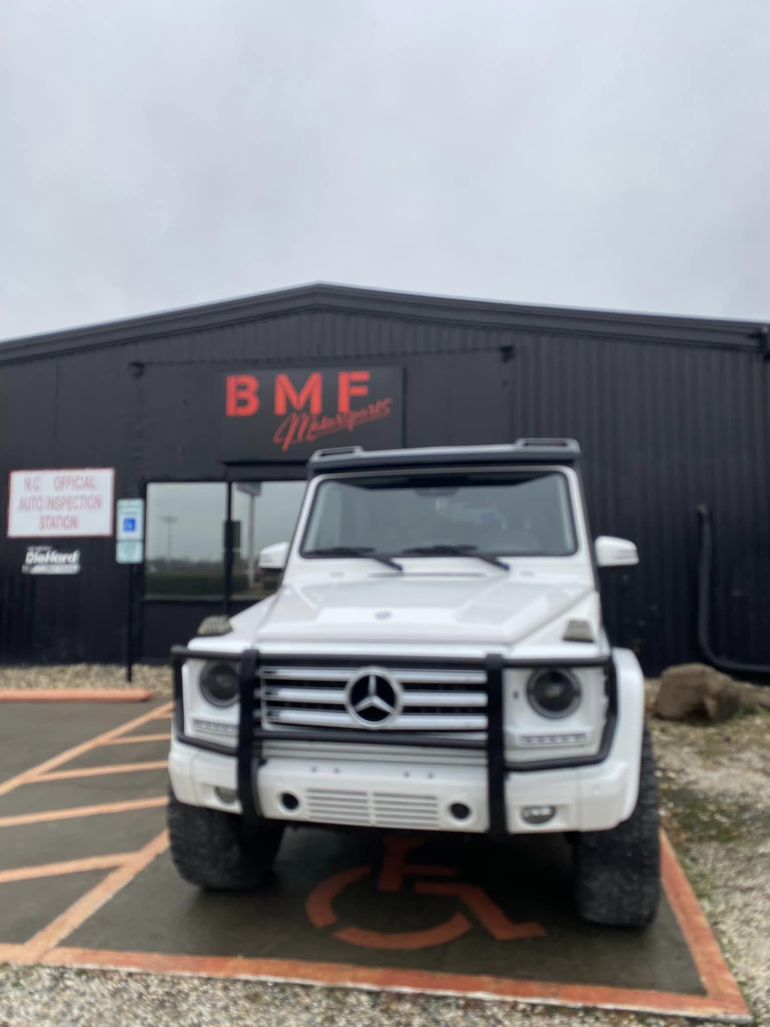 2015 Mercedes G550 gallery photo 4
