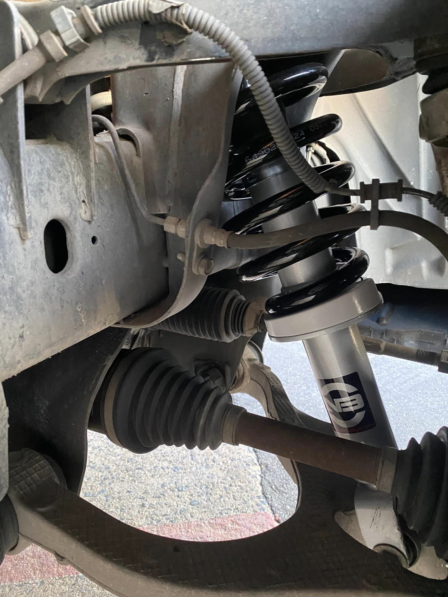 2018 Ram 1500 4WD gallery photo 3