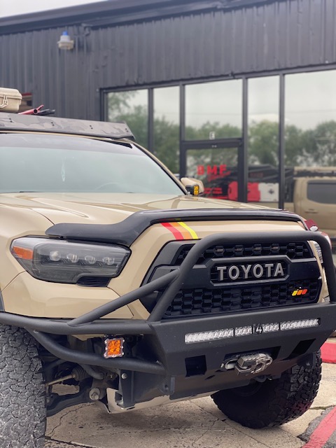 2019 Toyota Tacoma TRD Off Road gallery photo 3