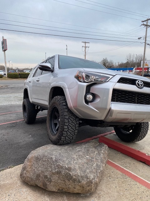 2020 TRD 4Runner gallery photo 11