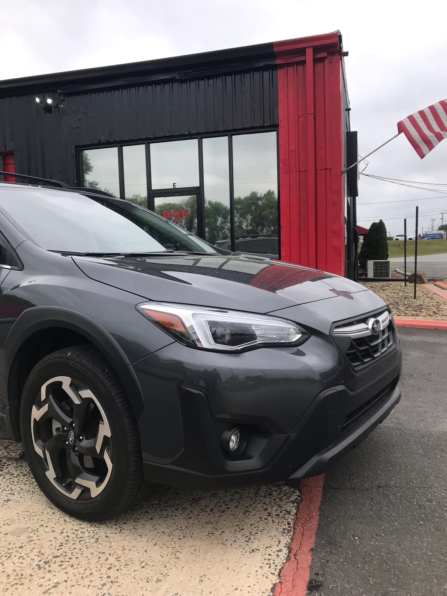 2021 Subaru Crosstrek gallery photo 3