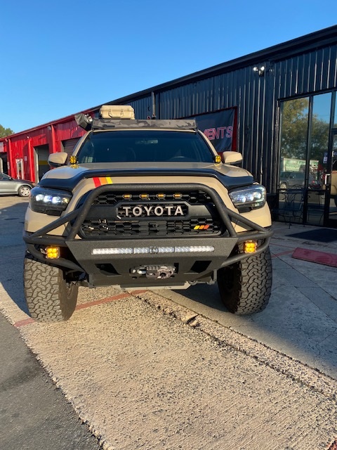2021 Tacoma gallery photo 4