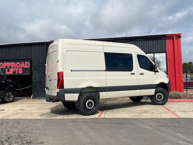 2022 4WD Mercedes Sprinter Van gallery photo 6