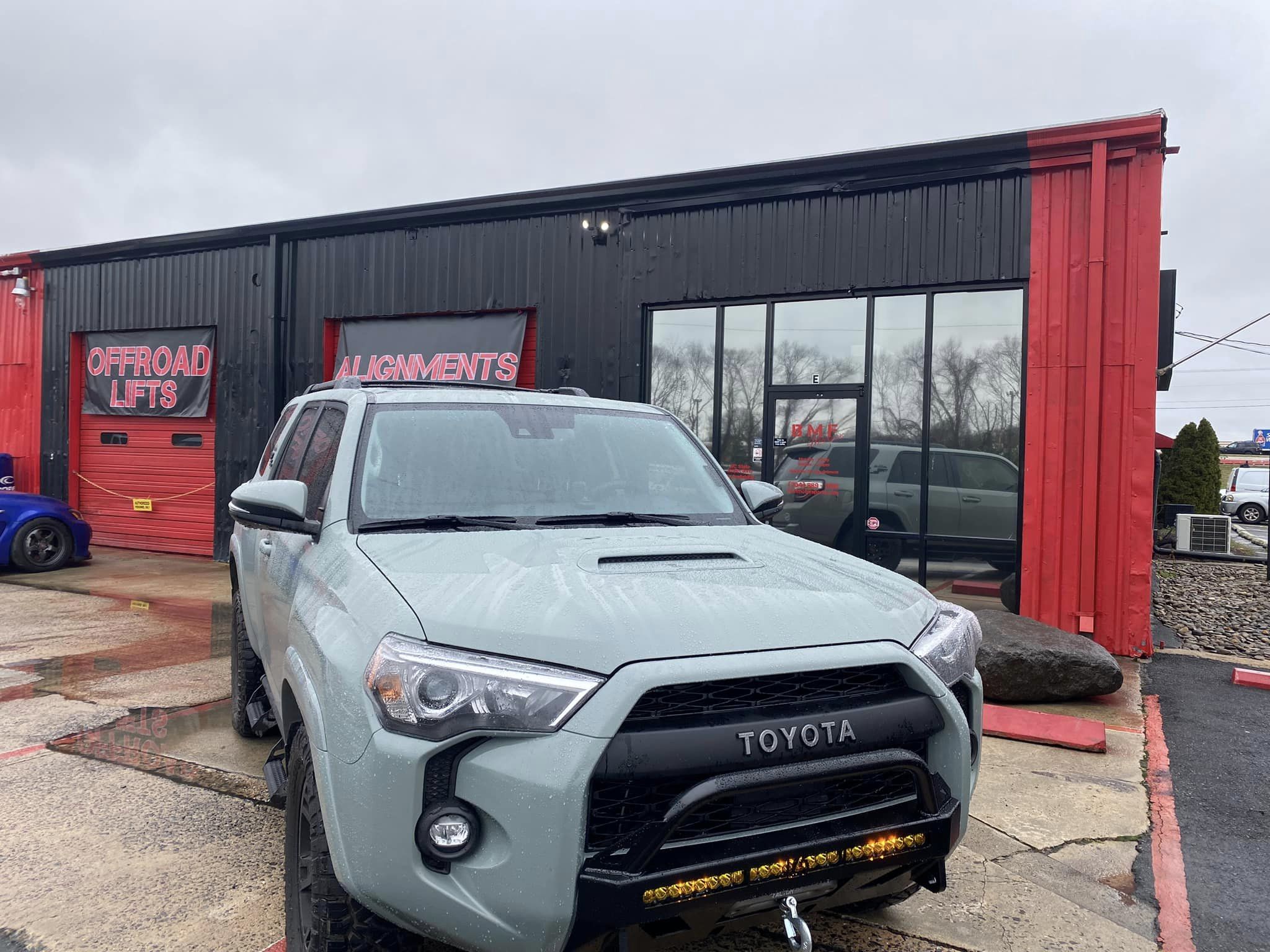 2022 Toyota 4Runner TRD Pro with kdds gallery photo 3