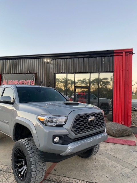 2022 Toyota Tacoma gallery photo 4